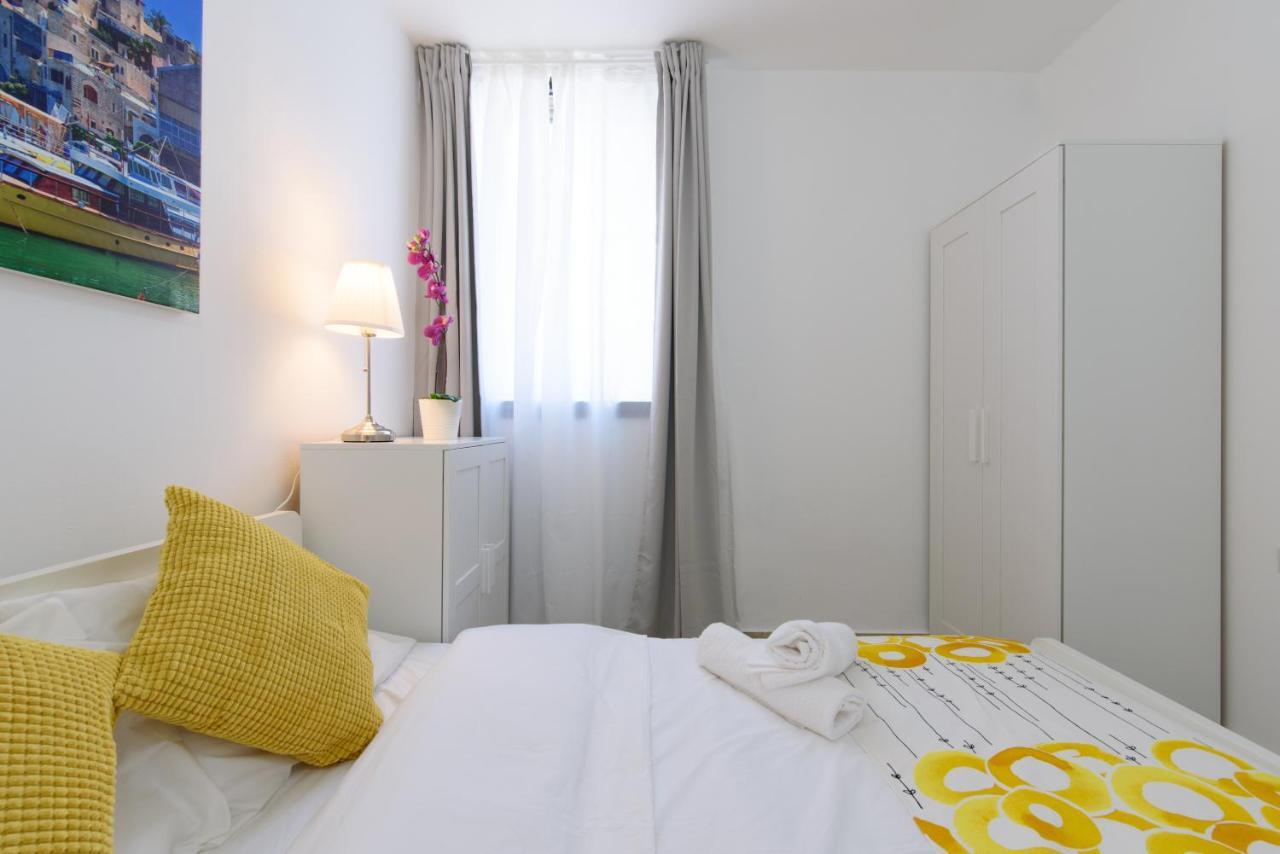 Studio & Apartments On The Beach By Aspentlv Tel Aviv Luaran gambar